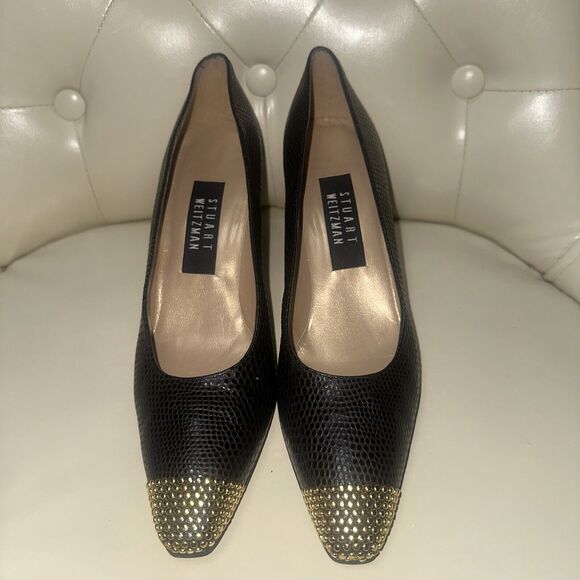 Stuart Weitzman Black Studded Leather Gold Metal Cap Toe Heel Accent Sz 7.5 AAAA - Picture 2 of 10
